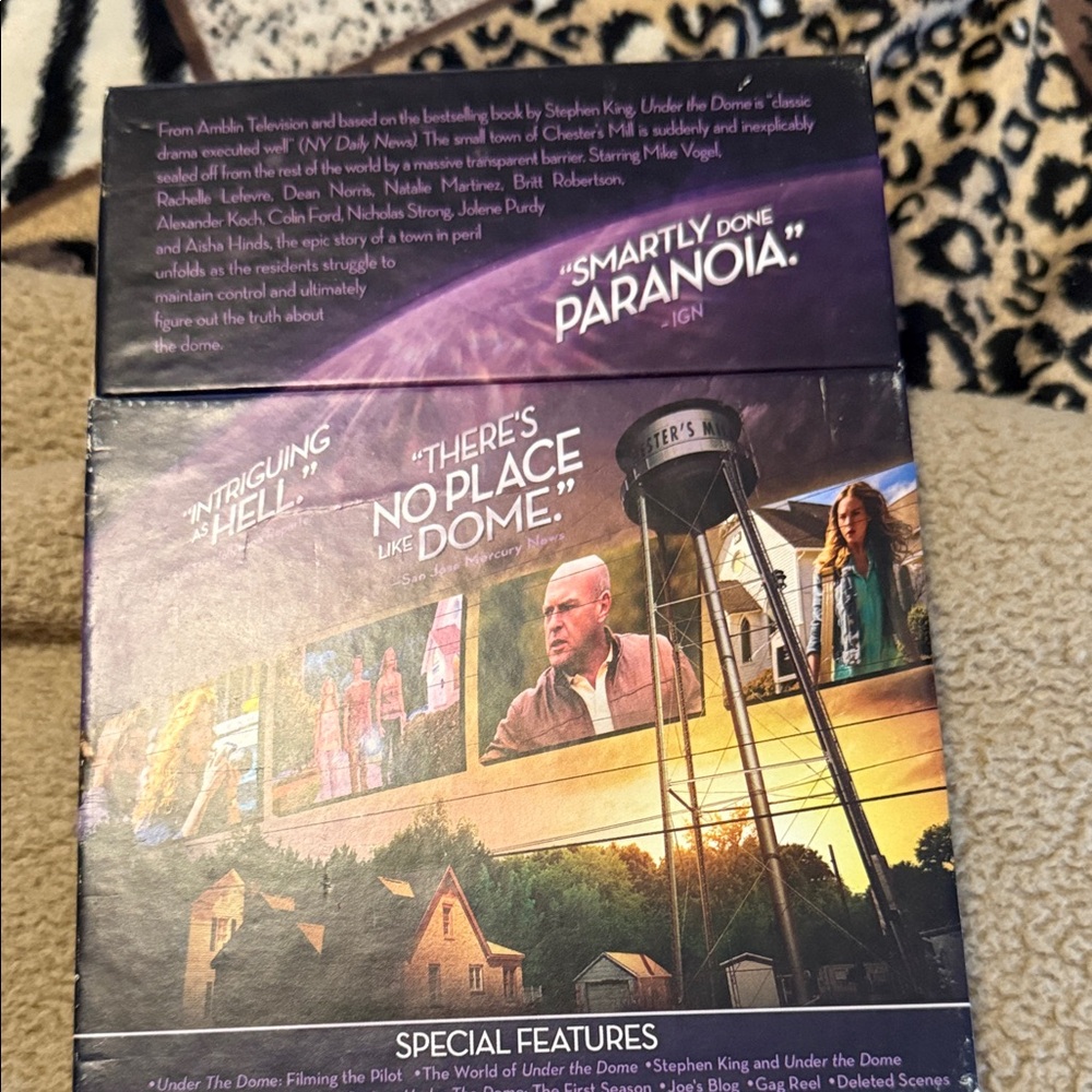 Under the Dome Blu-ray Box Set - Picture 6 of 6
